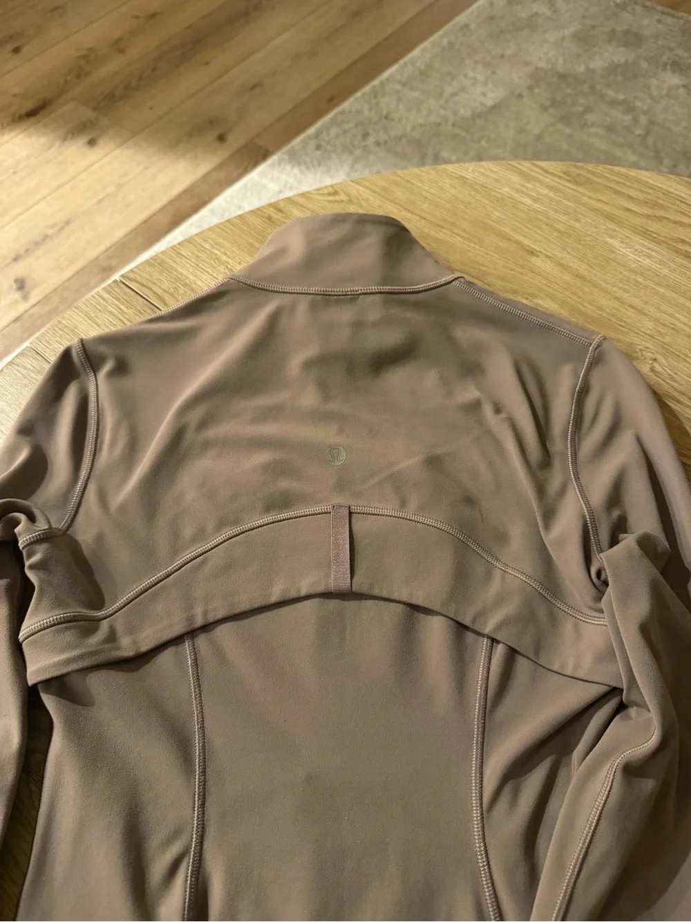 lululemon athletica Taupe Fitted Zip define Jacket *CROPPED - Picture 6 of 6